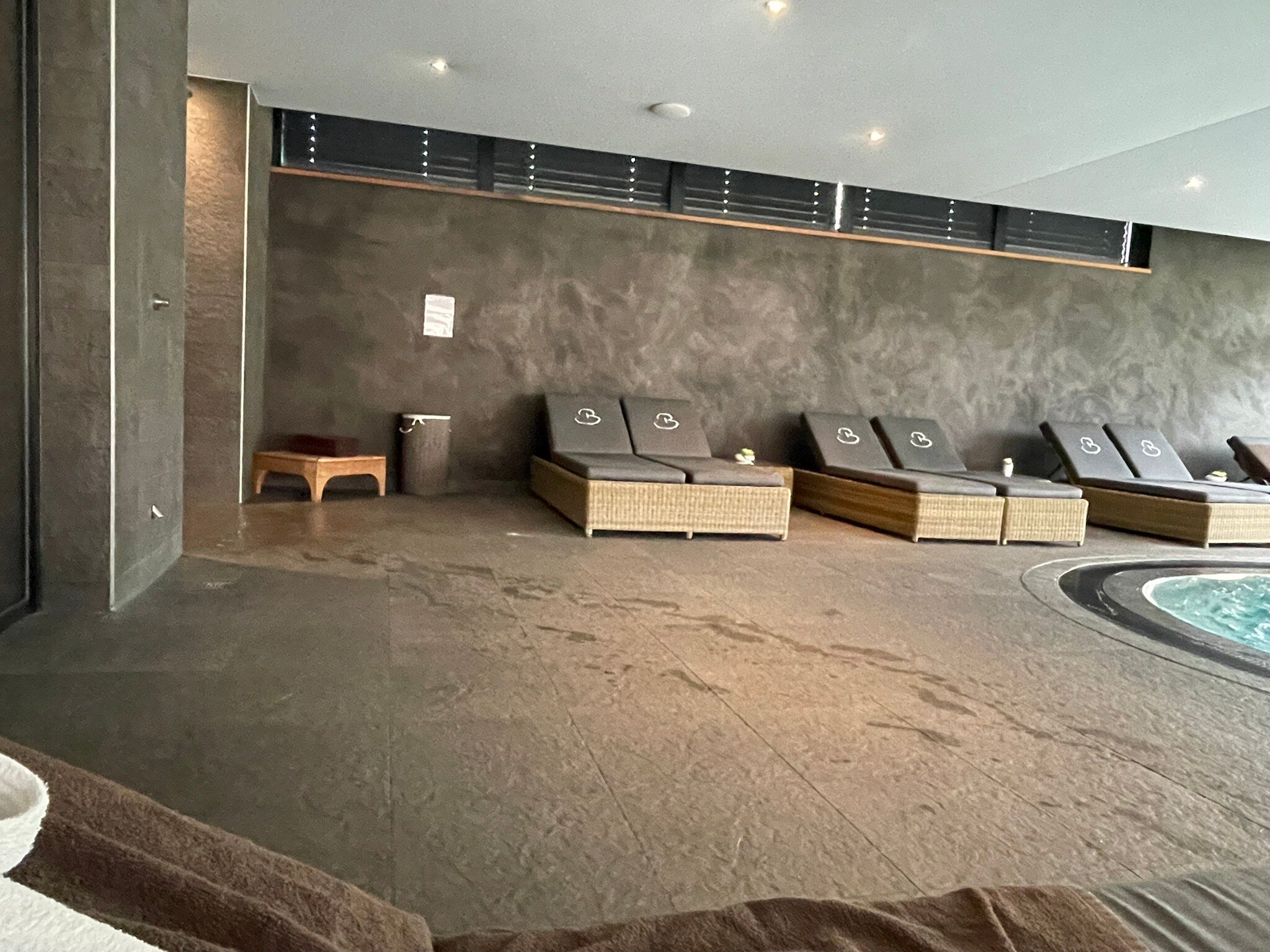 Auberge du Cheval Blanc-官方