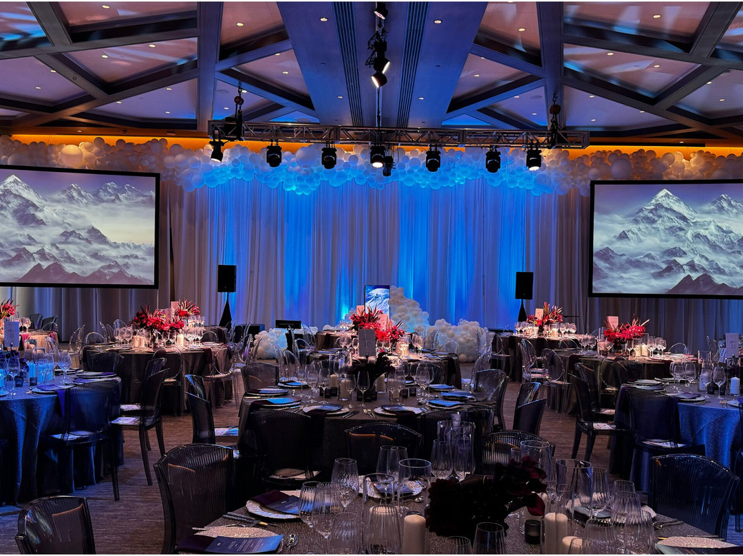 Paradox Vancouver主图