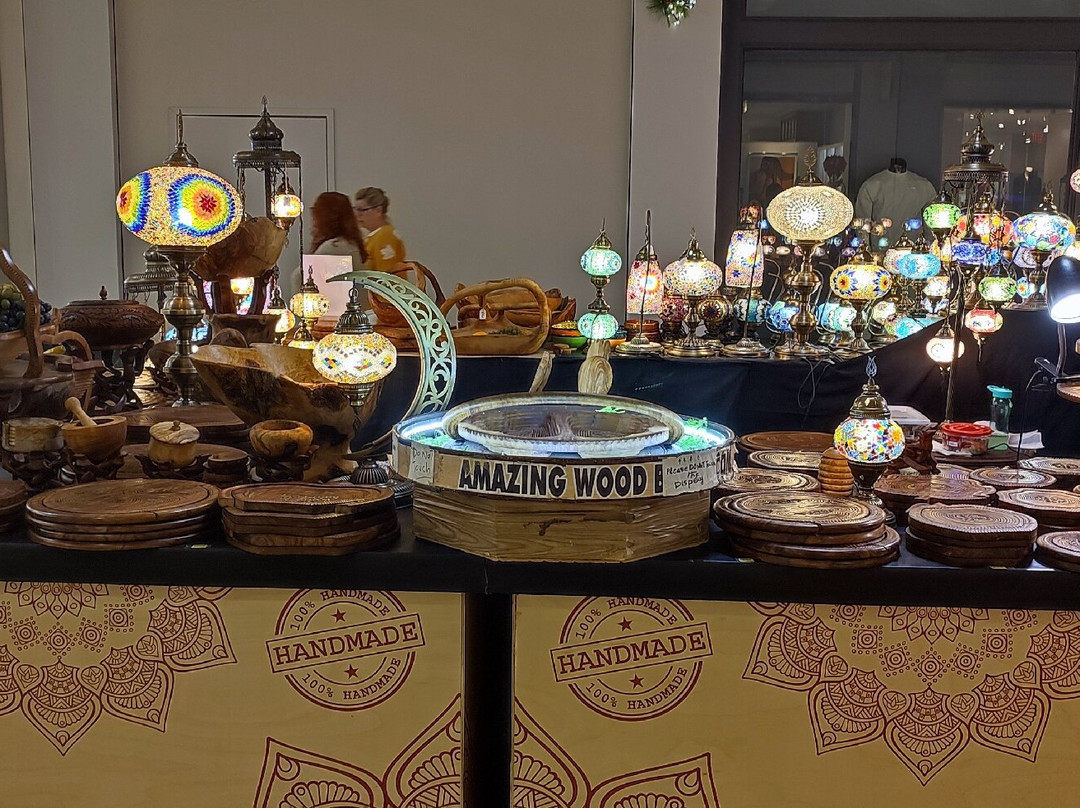 Woodland Hills Mall景点图片