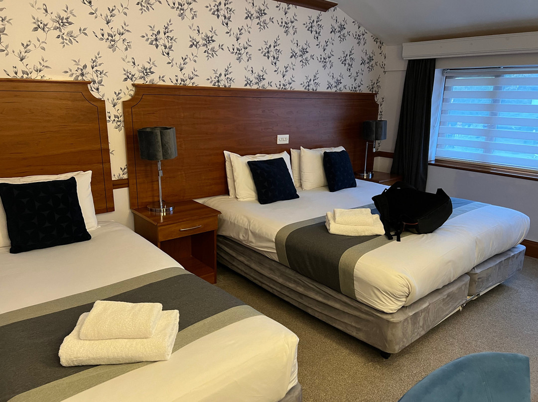 Best Western Bristol North The Gables Hotel主图