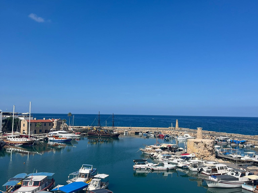 Concorde Tower Hotel主图