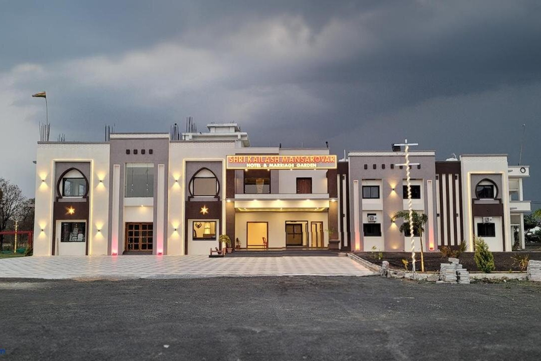 Shri Kailash Mansarovar Hotel And Marriage Garden