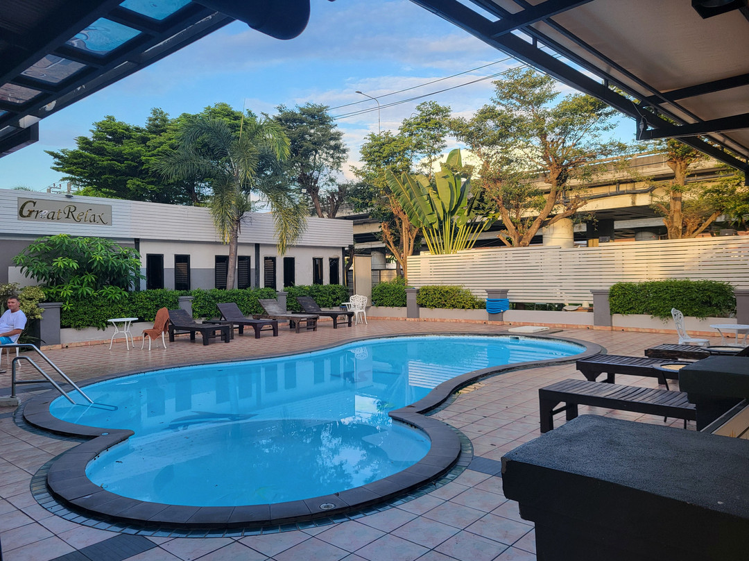 大公寓酒店主图