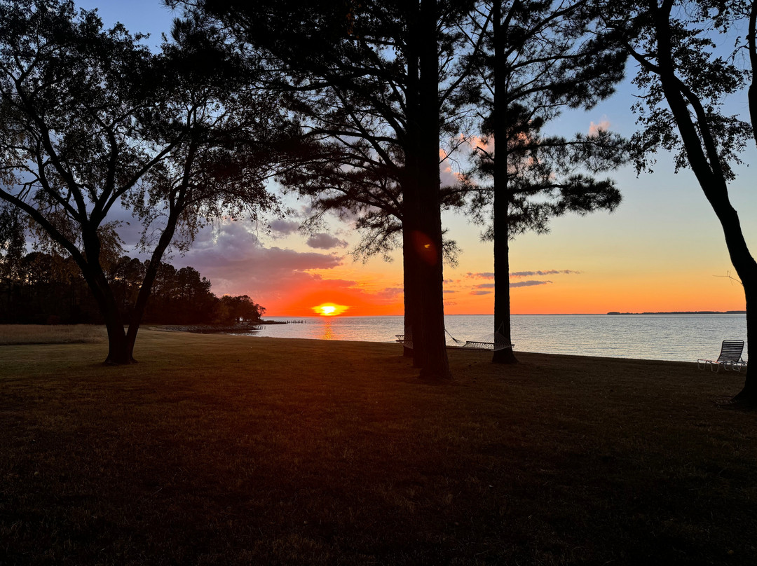 Wades Point Inn on the Bay主图