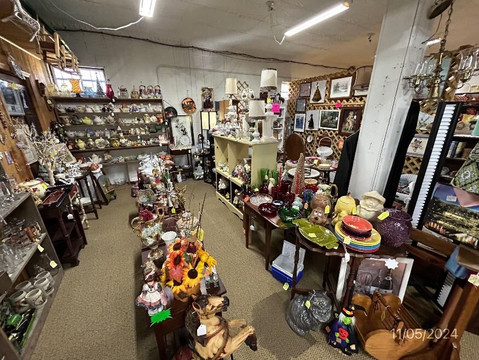 The Old Country Store Antiques-Disputanta必去景点