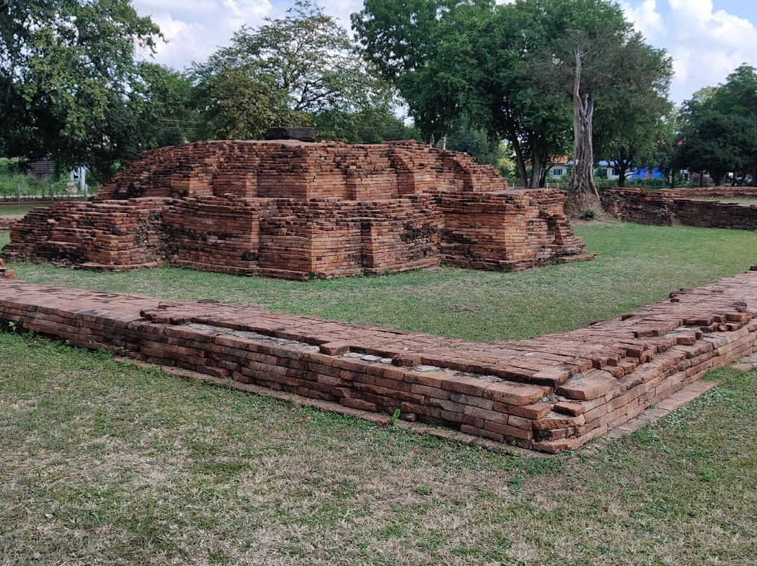 Prasat Muangkhaek景点图片