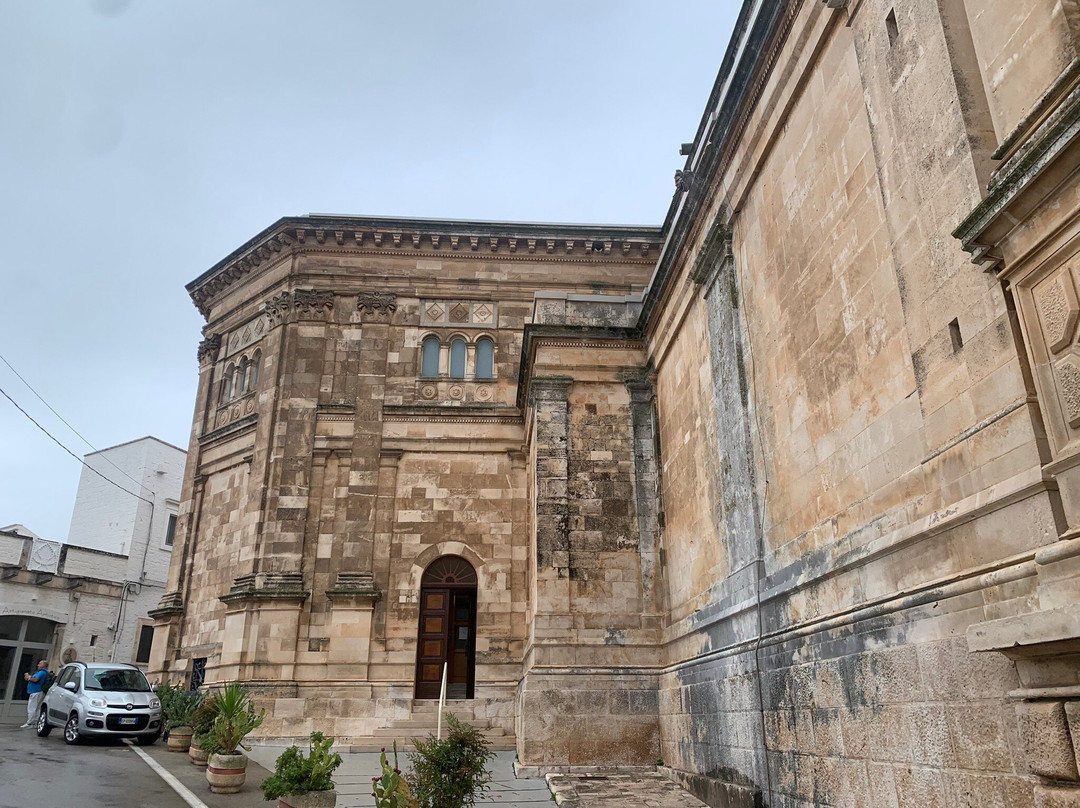 Parrocchia Santuario  Basilica S.S. Cosma E Damiano景点图片