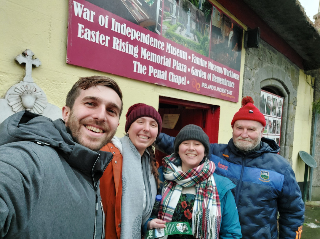 Cashel Folk Village-卡舍尔必去景点