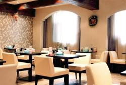 锦江之星贵阳喷水池商业中心地铁站酒店