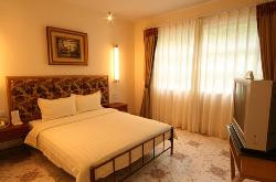 蝴蝶谷酒店主图