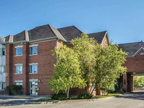 Comfort Suites London主图