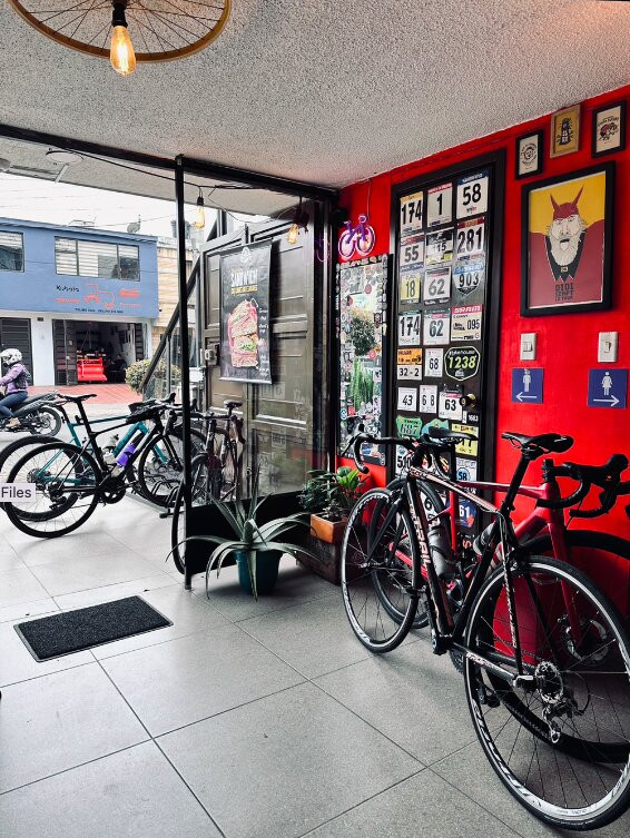 El Capo Cycling Café