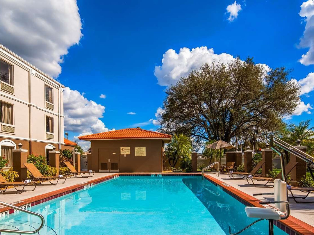 Best Western Plus Bradenton Hotel & Suites主图