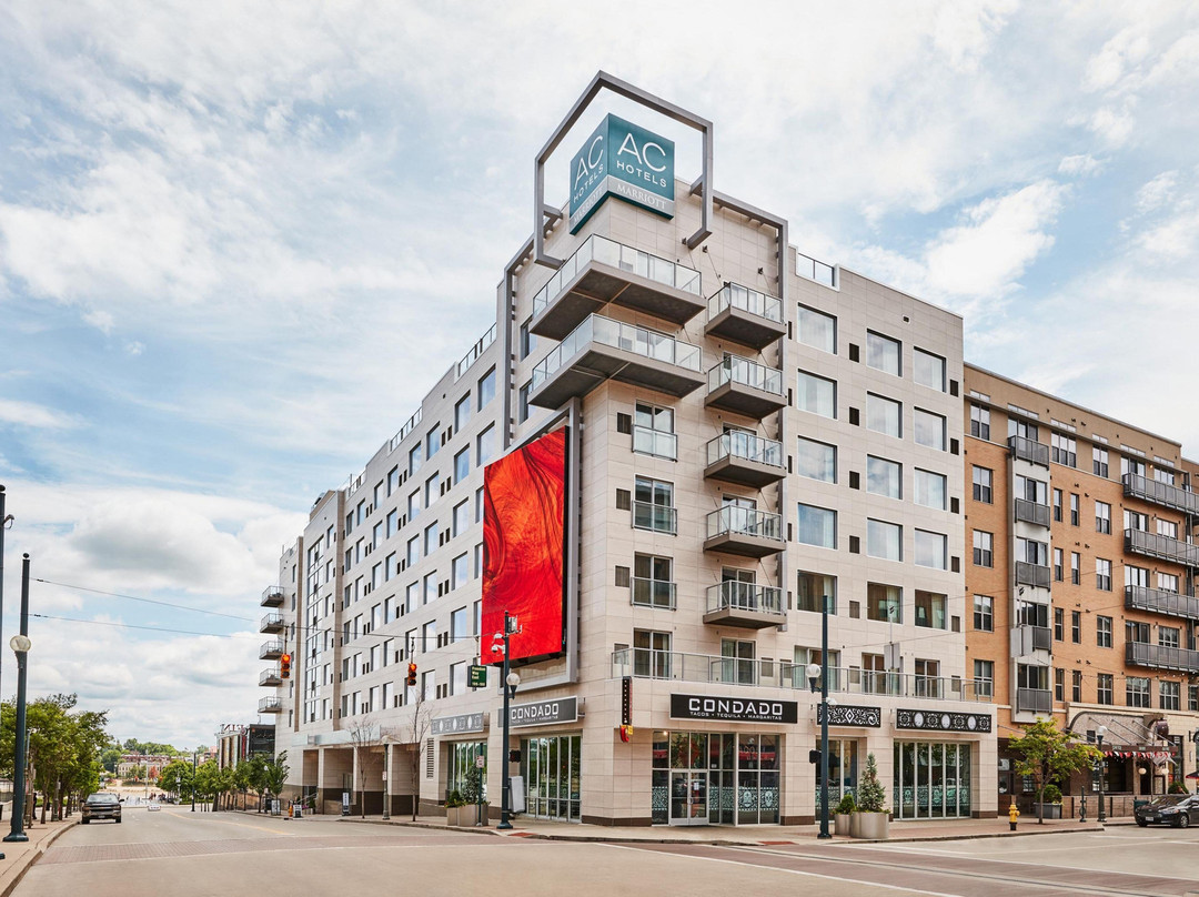 Ac Hotel Cincinnati At The Banks主图