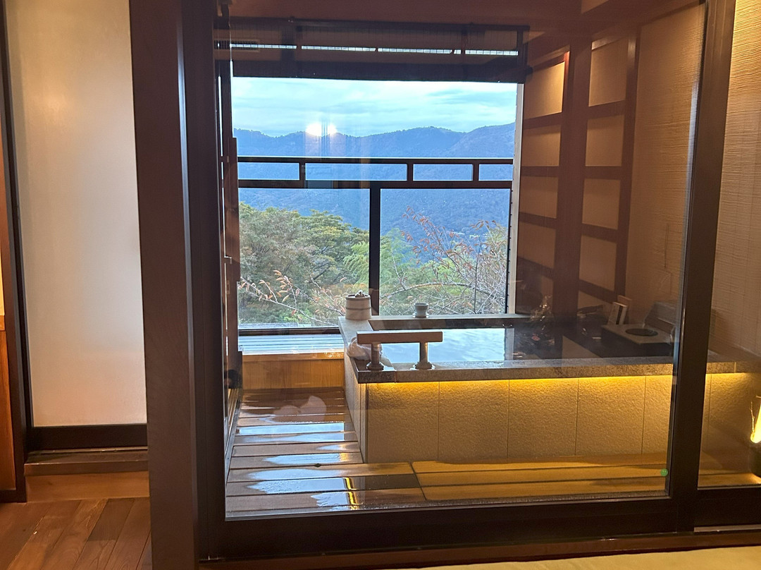 强罗花扇酒店主图