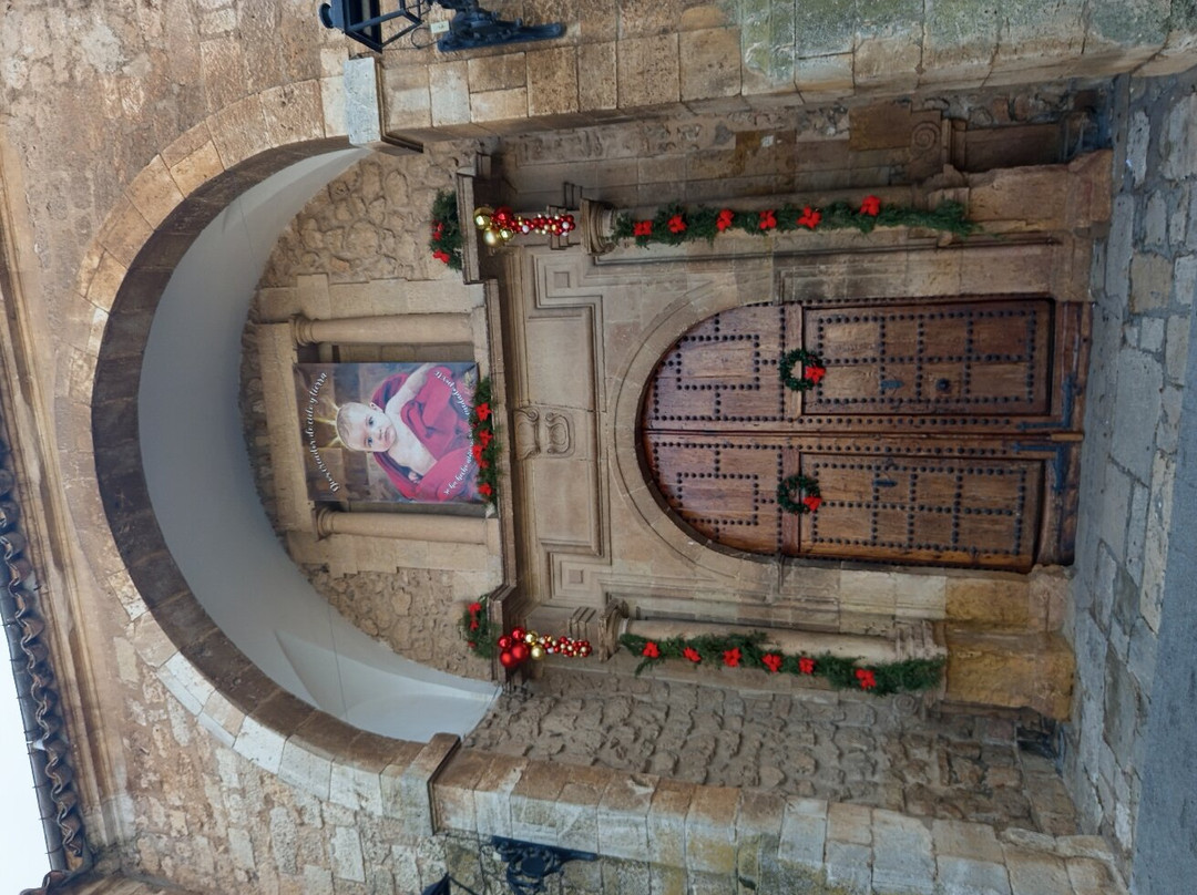 Iglesia Santiago De La Espada-Quintanar de la Orden必去景点