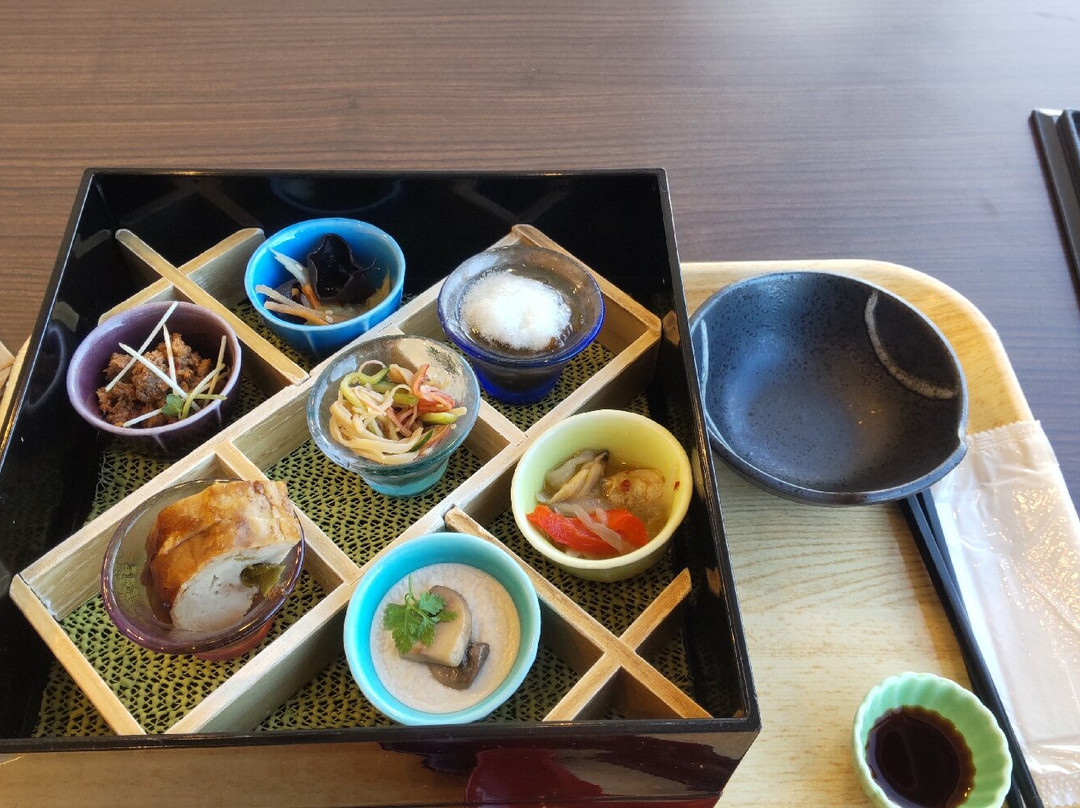 新苫小牧王子飯店 和主图