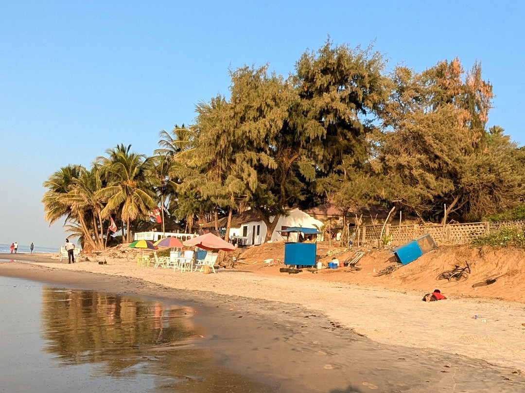 Leybato Beach Hotel主图