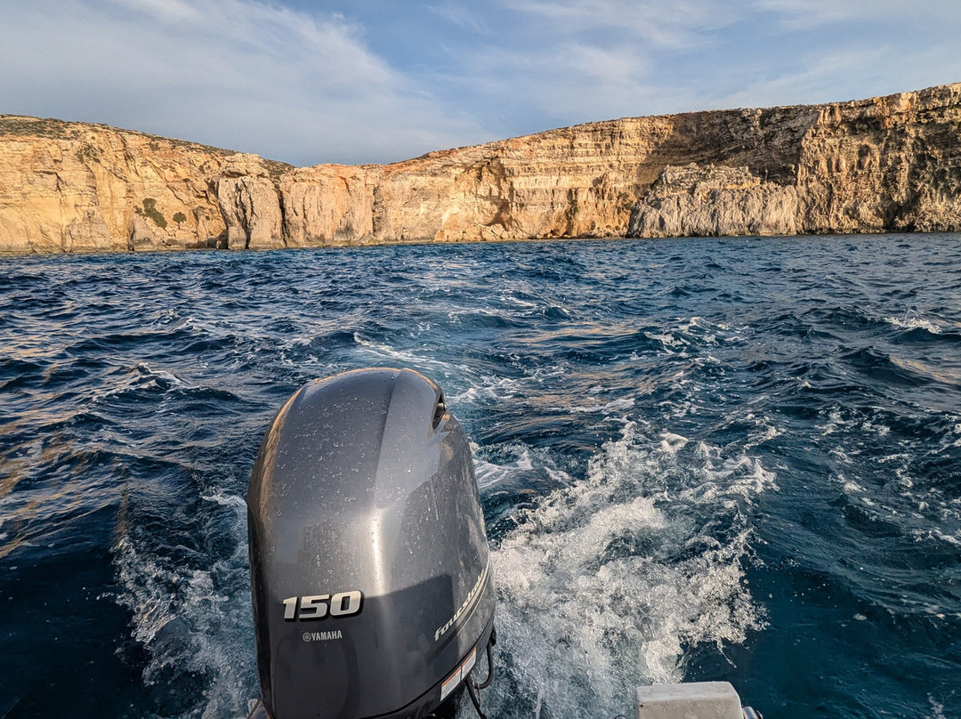 Comino Private Boat Tour In Malta景点图片