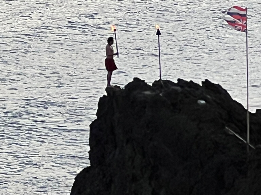 Black Rock Beach-卡纳帕利必去景点