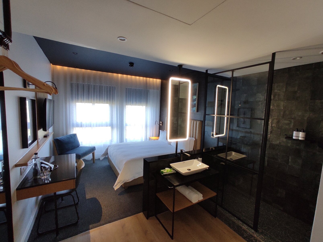 Century City Hotel Bridgewater主图