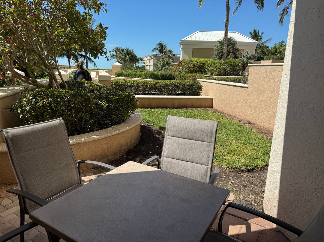 Marco Beach Ocean Suites主图