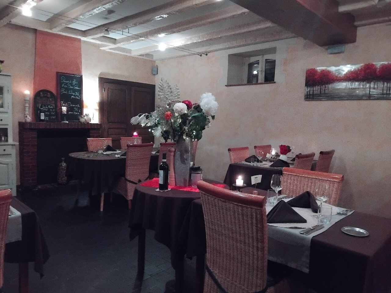 Logis Auberge les Vallees du Perche-官方