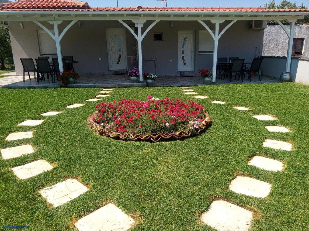 De Plata Apartments