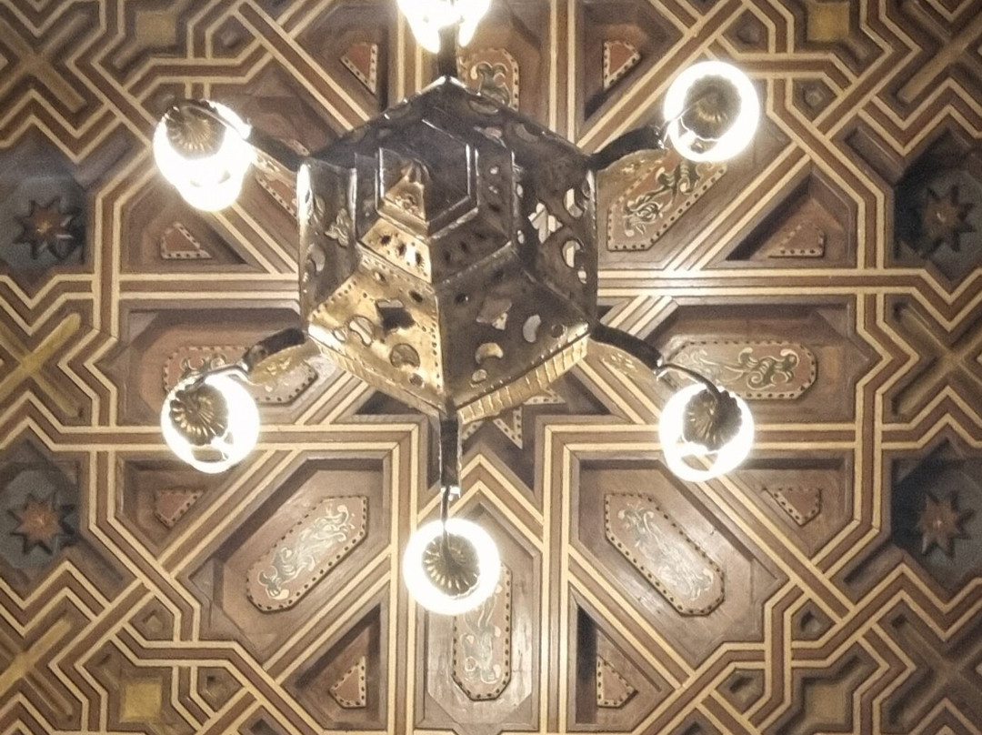 Casa del Cordón景点图片
