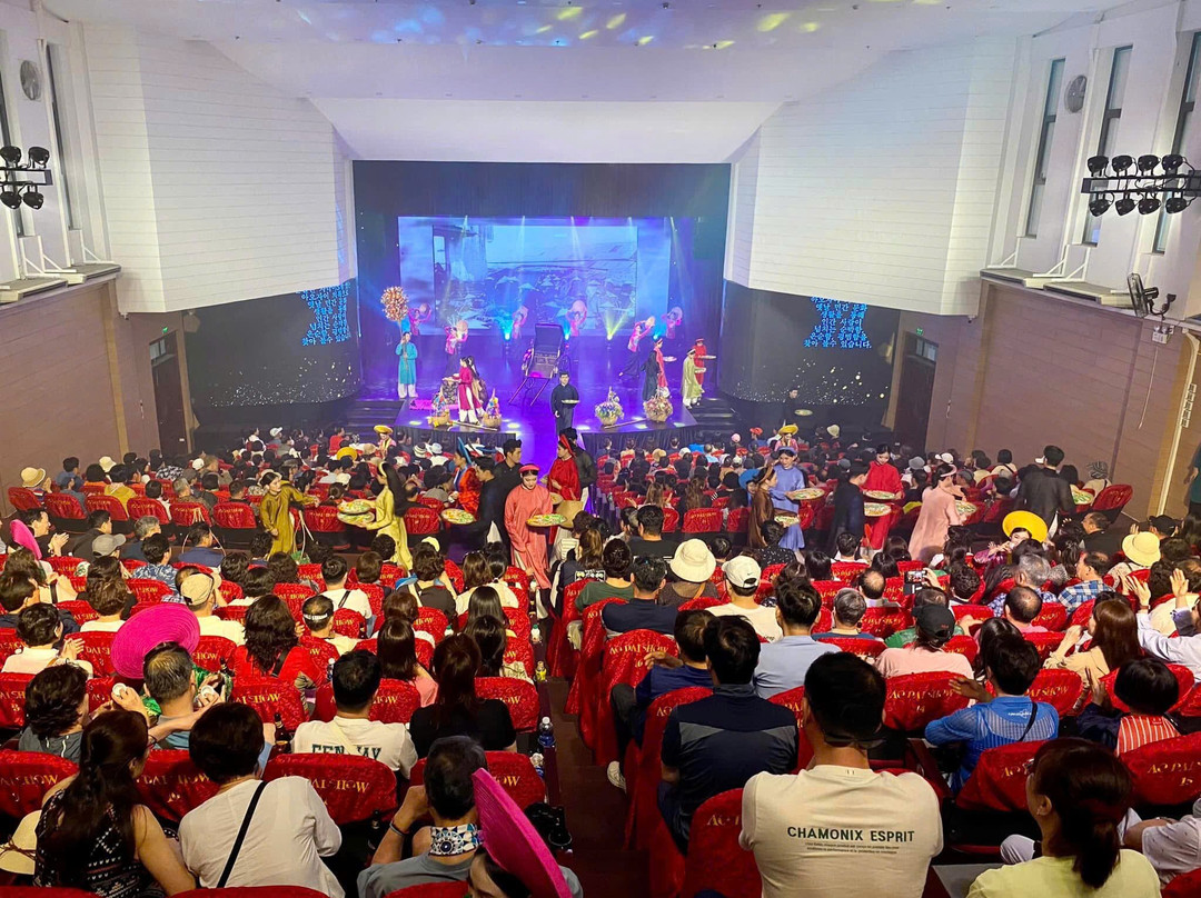 Ao Dai Show Da Nang-Khue My必去景点