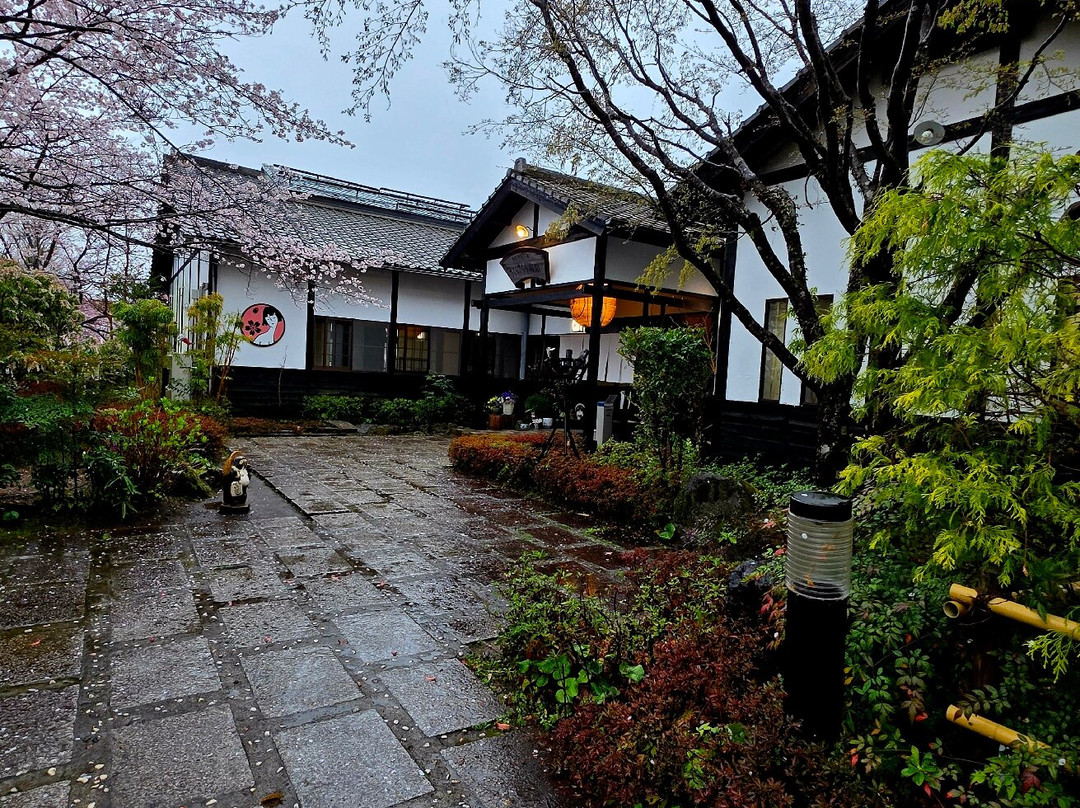 樱花樱花温泉酒店主图