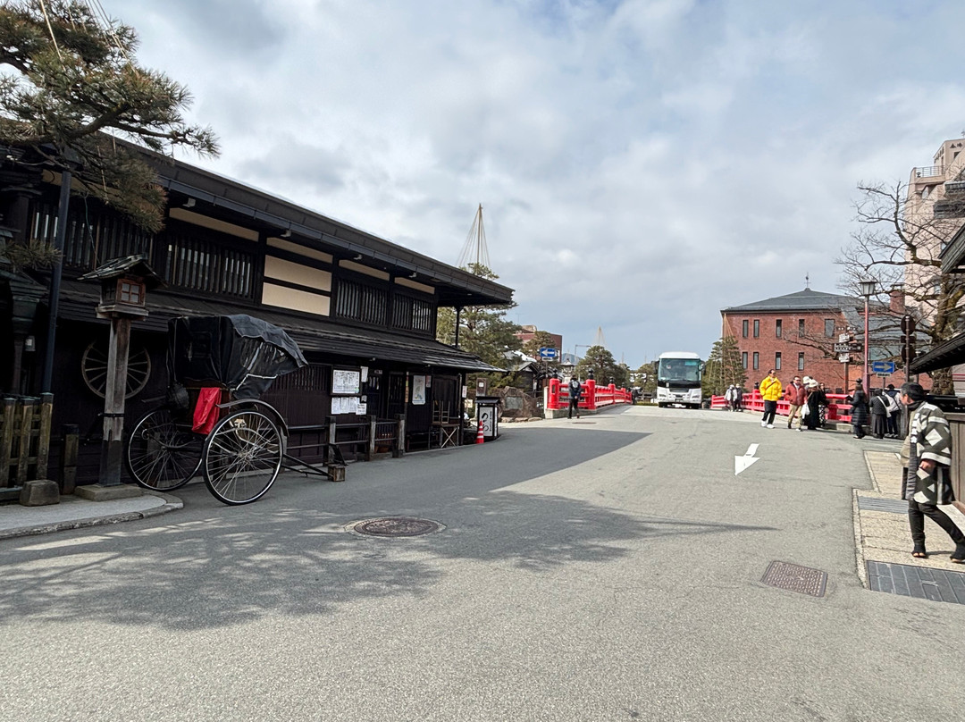 Nakabashi Bridge-高山市必去景点