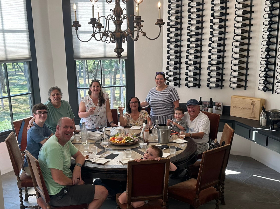 Signor Vineyards-弗雷德里克斯堡必去景点