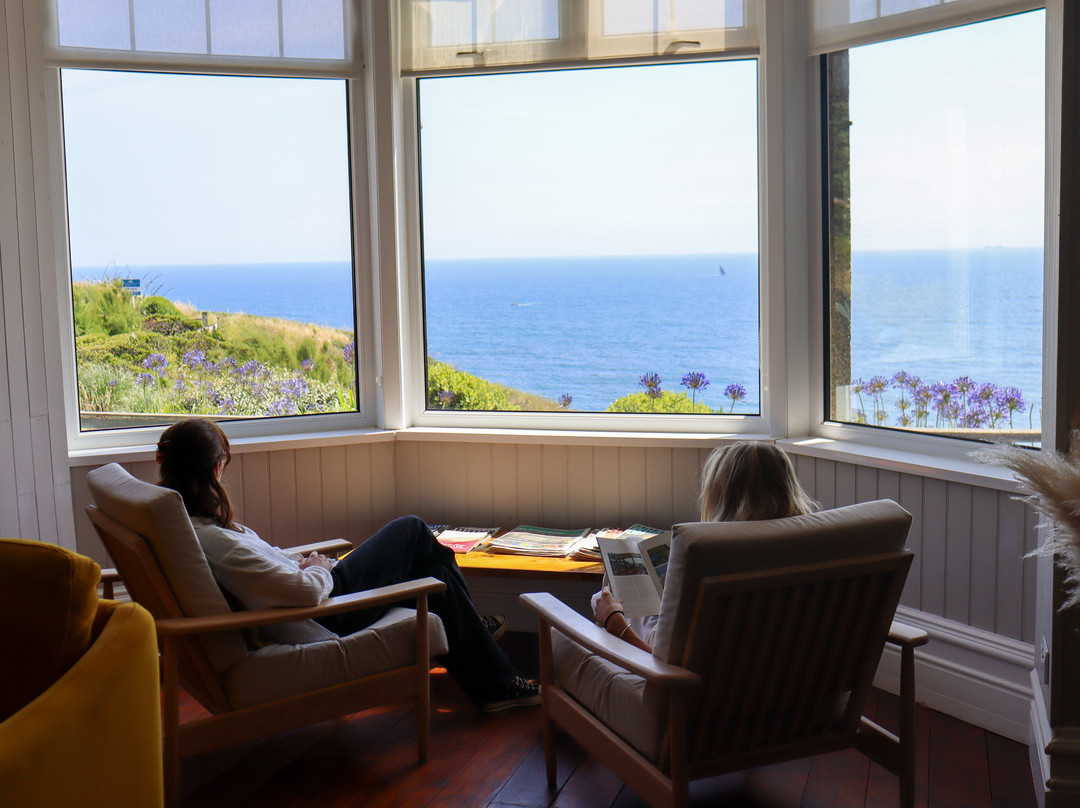 Housel Bay Hotel & Restaurant主图