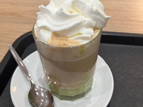 Vivari coffee & bakery