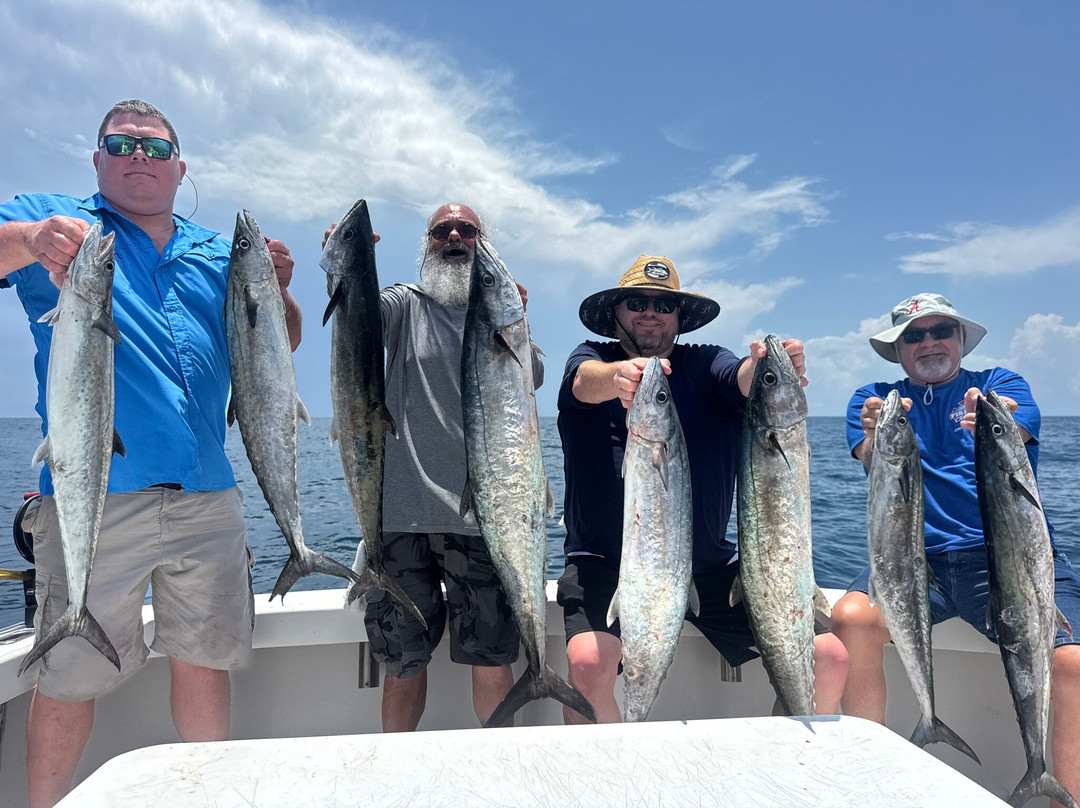 Fired Up Fishing Charters景点图片