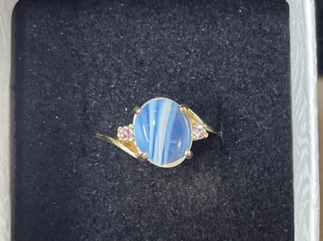 Outpost Gold and Gem-海伦必去景点