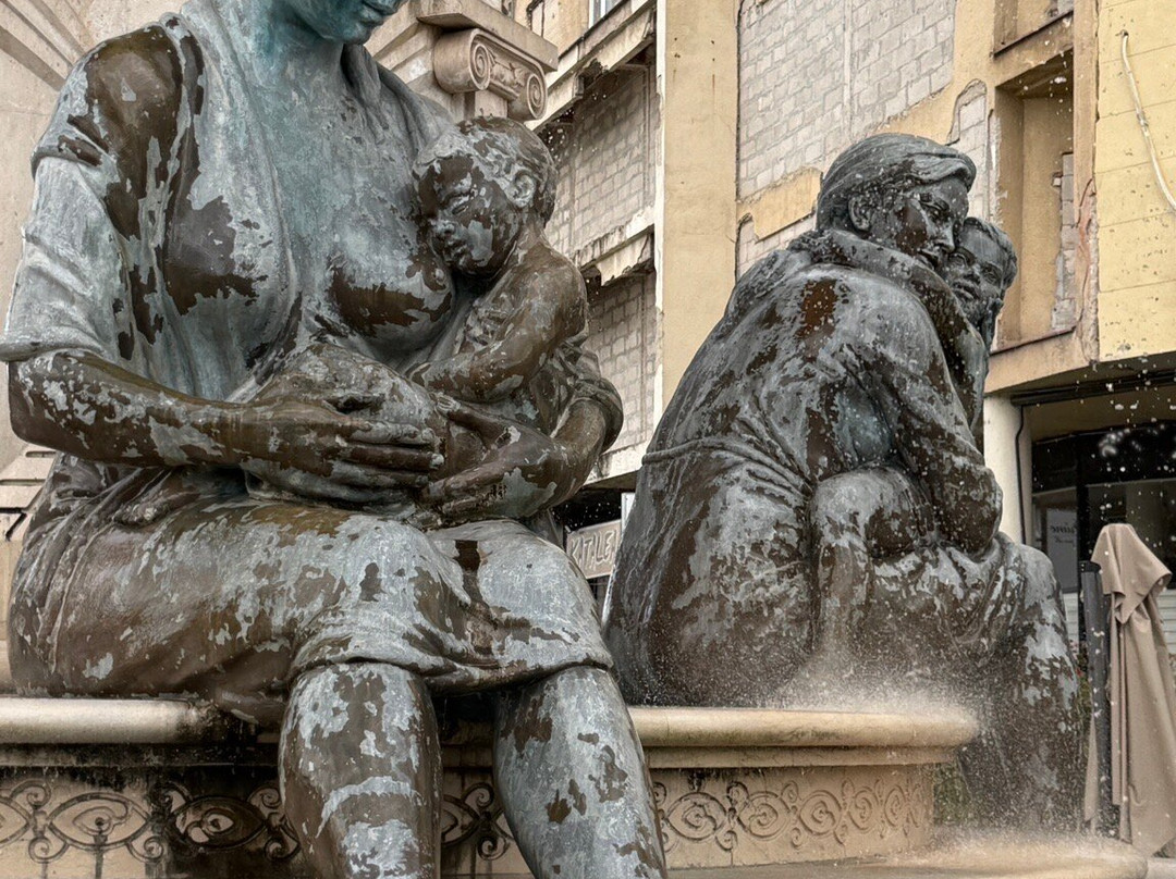 Fountain of the Mothers of Macedonia-斯科普里必去景点
