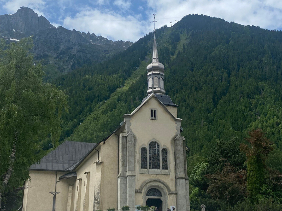 Eglise Saint Michel-霞慕尼必去景点