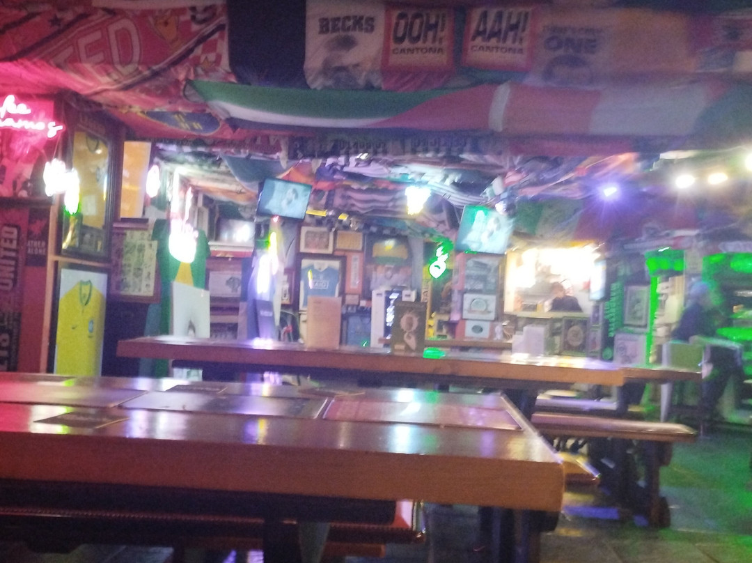 The Huddle Bar