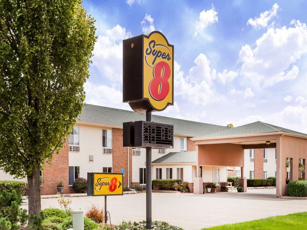 Manito酒店住宿-Super 8 by Wyndham Pekin / Peoria Area