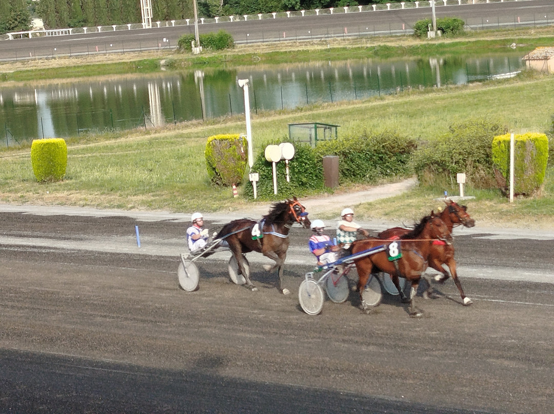 Ippodromo San Paolo-Montegiorgio必去景点