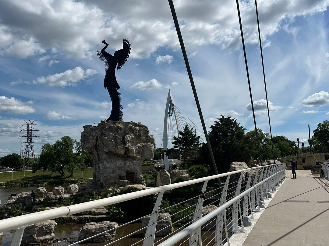 The Keeper of the Plains-威奇托必去景点