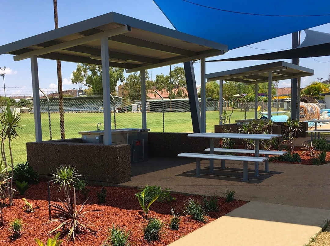 Splashez Aquatic Centre-Mount Isa必去景点