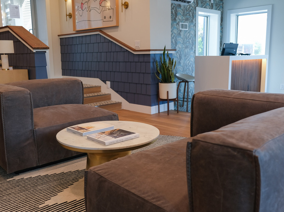 卡罗来纳比奇酒店住宿-Oceaneer Hotel