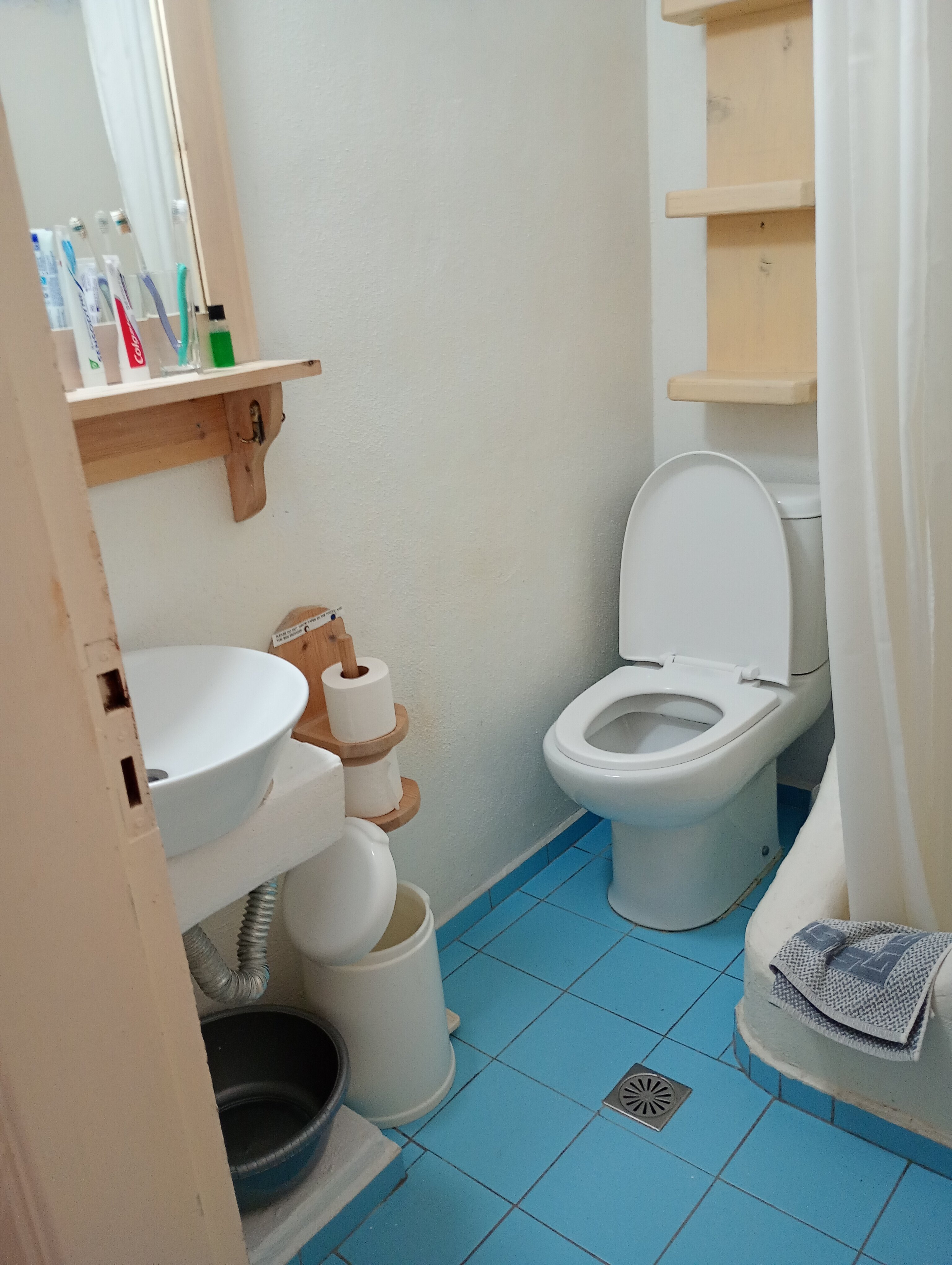 Hotel Irini Tilos-浴室