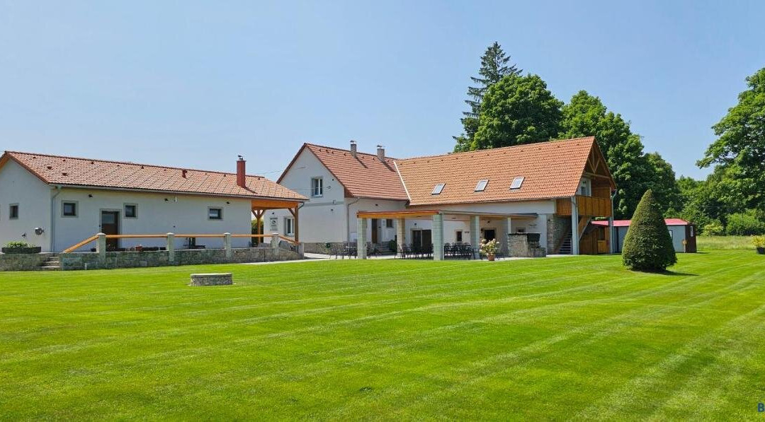 Smrcna Ubytovani