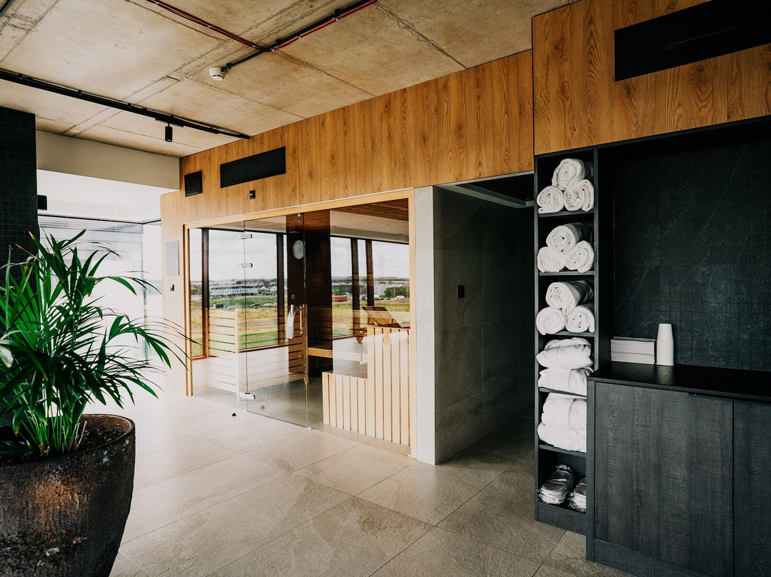 Q Hotel Plus Wrocław Bielany主图