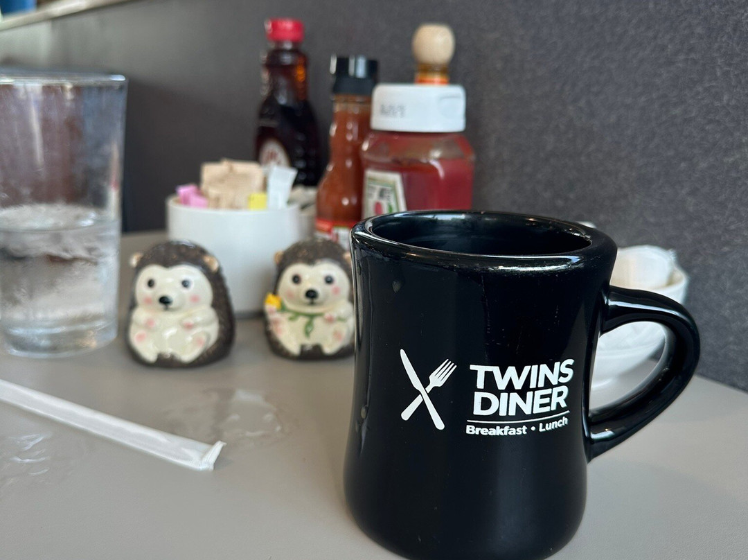 Twins Diner