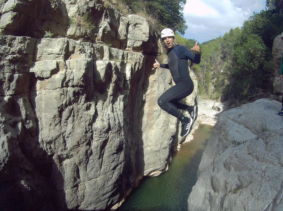Nomada Aventura-蒙塔尼约斯必去景点